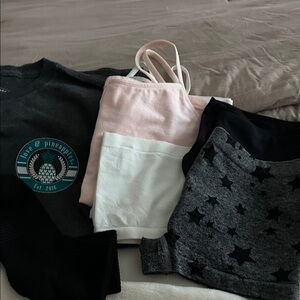 7 Piece Assortment Women’s Wear